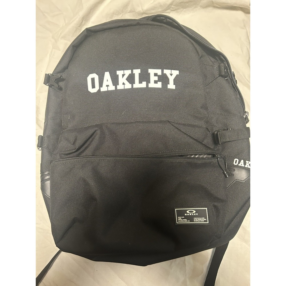 Oakley Essential Day Pack 5.0 Backpack College Black Laptop Bag School Travel